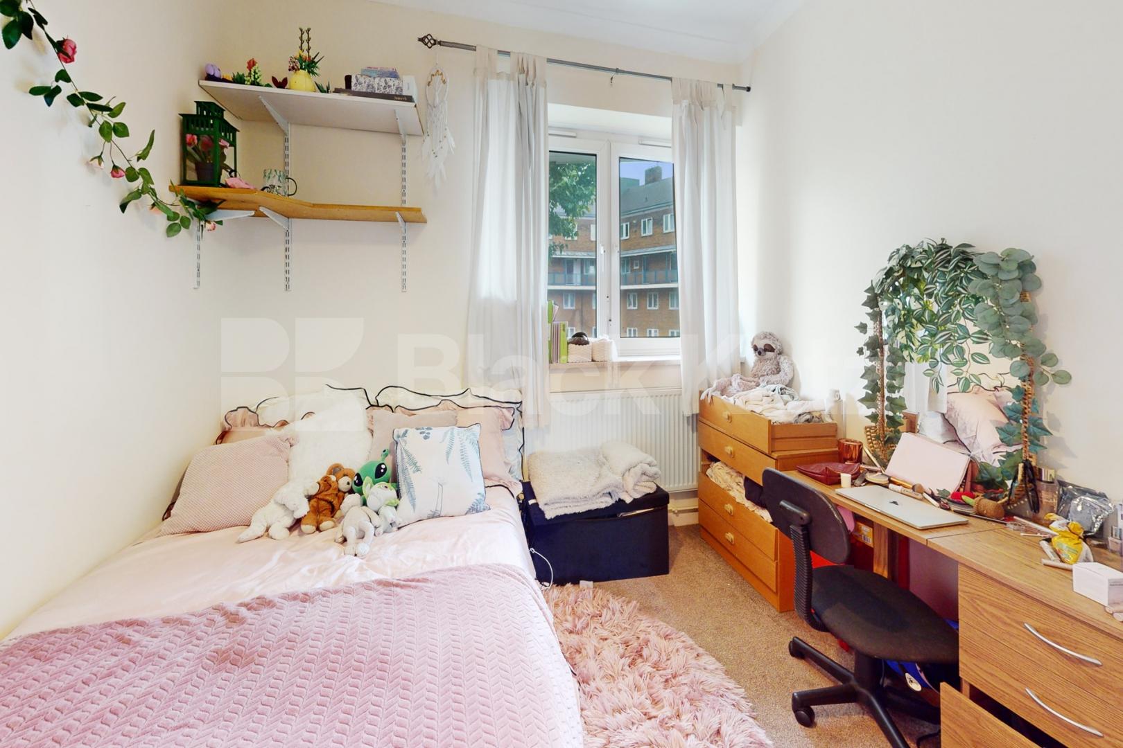 Duplex apartment offering size, quality & location  Burbage Close , London Bridge